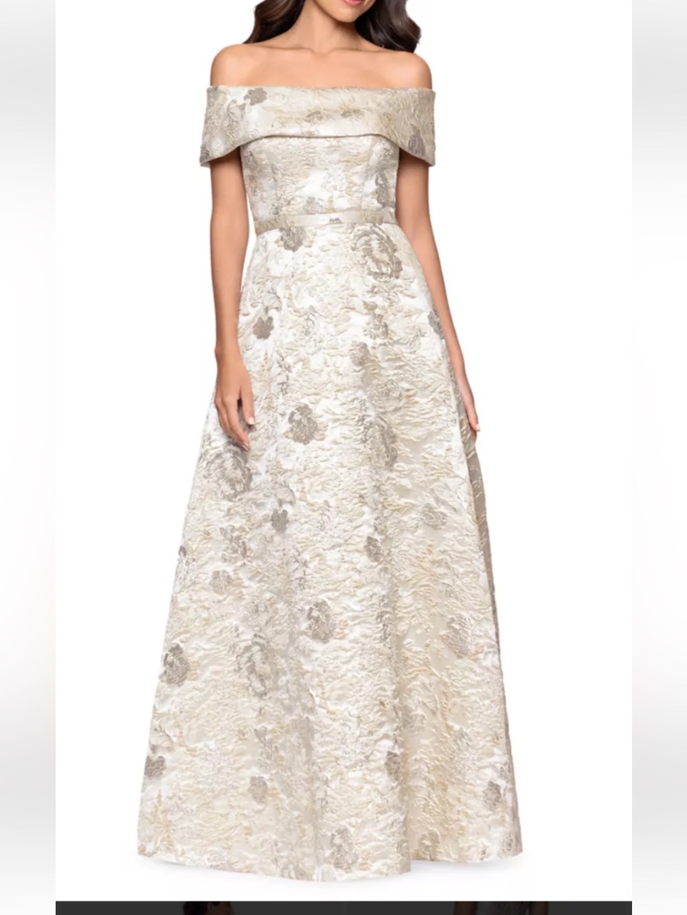 Xscape MetallicBROCADE STRAPLESS DRESS,sz 8, Champagne,NewWithout Tag
